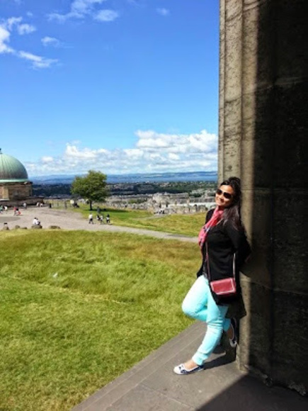 Meet your Posher, Cristina - Picture 1 of 1